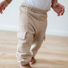 Fleece Cargo Pants in Almond