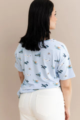 Women's Relaxed Fit V-Neck in Take Off