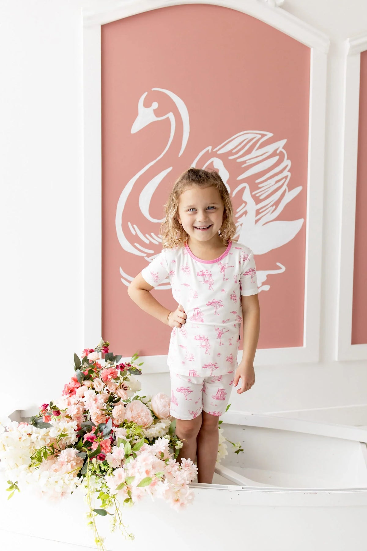 Short Sleeve Pajamas in Toile Ballet