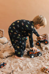 Sleep Bag Walker in Monster Truck 1.0
